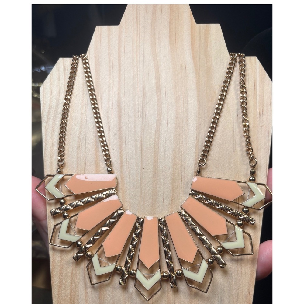 Chevron Pattern Bib Statement Necklace Peach Good Geometric Enamel Gold Tone